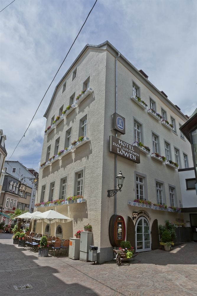 Hotel Zum Goldenen Loewen Баден-Баден Екстер'єр фото